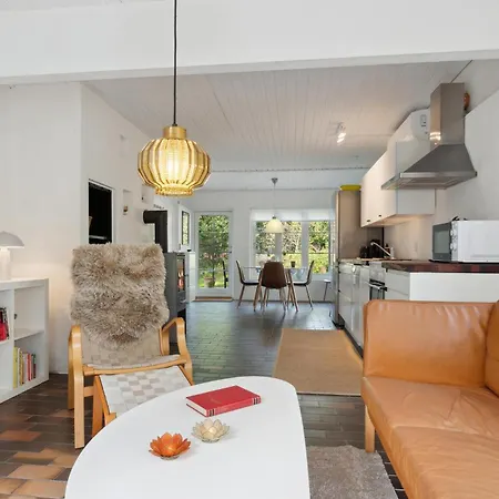 3 Bedroom Awesome In بيت للعطل *