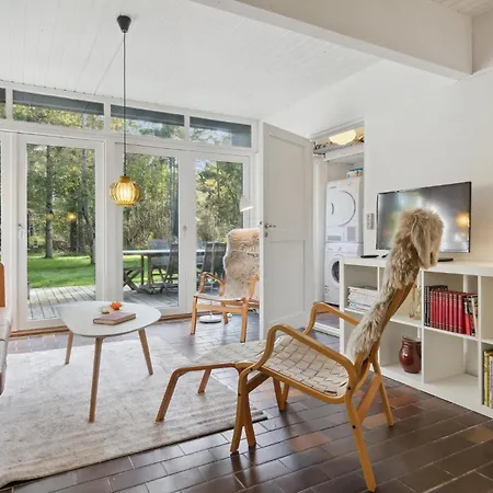 3 Bedroom Awesome In Vestervig