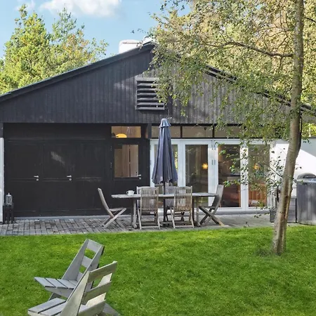 3 Bedroom Awesome In